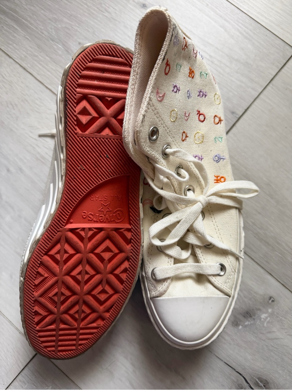 Converse Kids High-Top Canvas Sneakers in Natural with Rainbow Embroidery